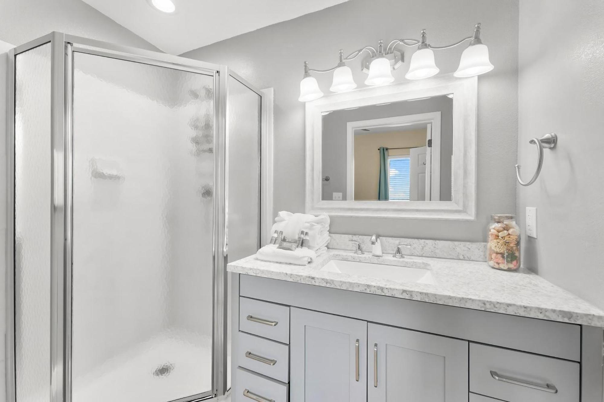 Tidewater Beach Resort By Panhandle Getaways Panama City Beach Room photo